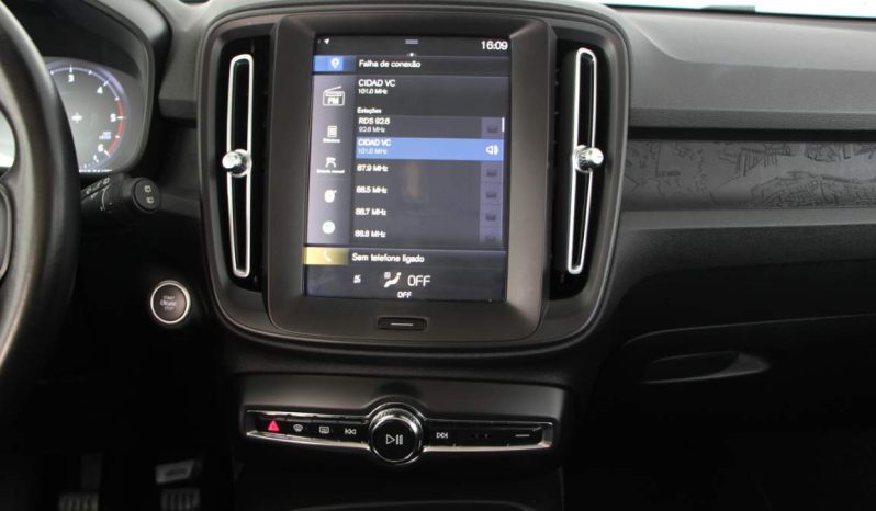 
								Volvo XC40 2.0 D3 full									