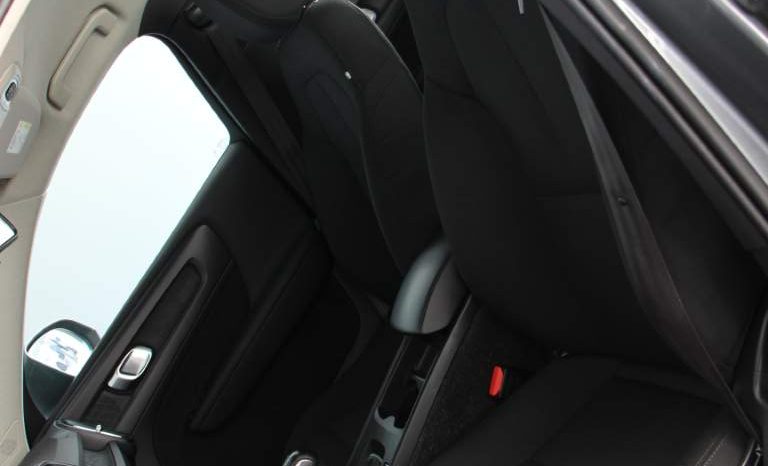 
								Volvo XC40 2.0 D3 full									