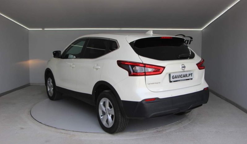 
								Nissan Qashqai 1.5 dCi full									