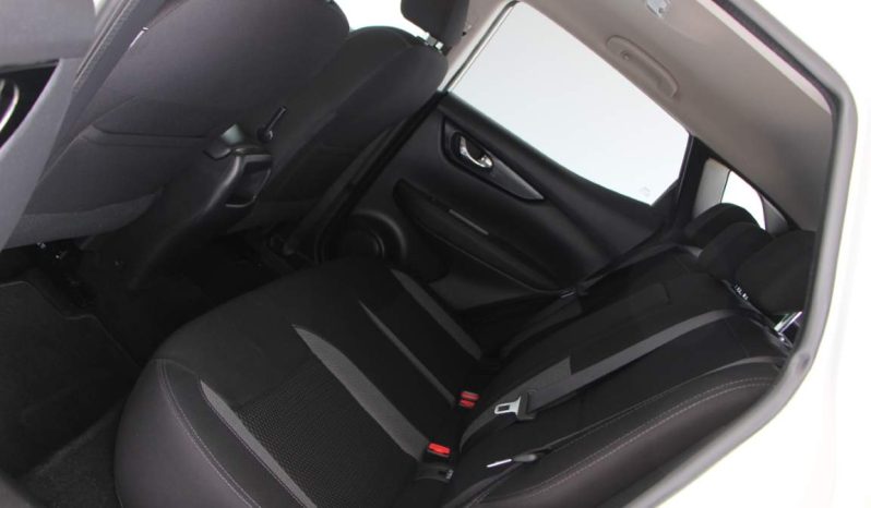 
								Nissan Qashqai 1.5 dCi full									