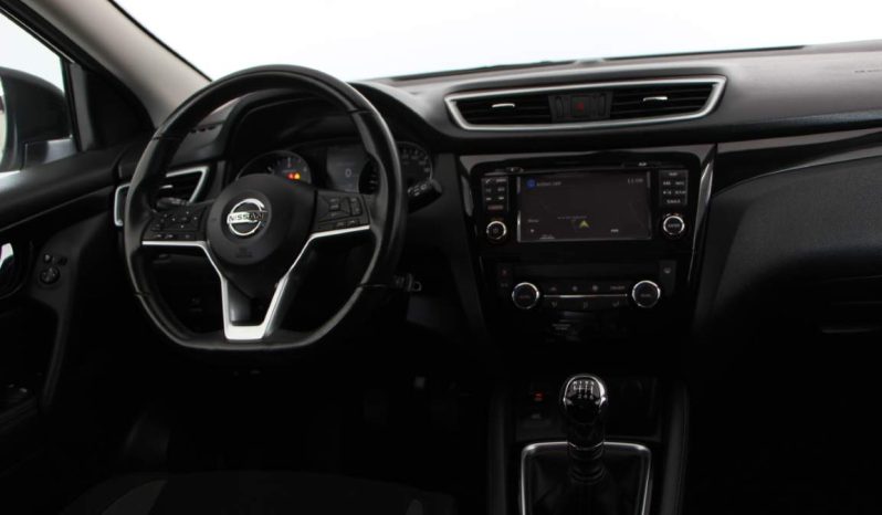
								Nissan Qashqai 1.5 dCi full									
