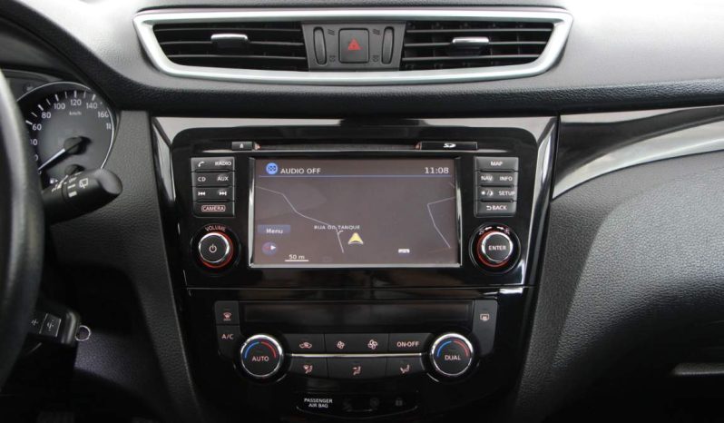 
								Nissan Qashqai 1.5 dCi full									
