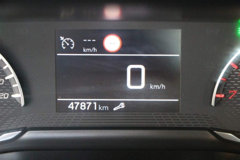 Peugeot 208 1.5 BlueHDi