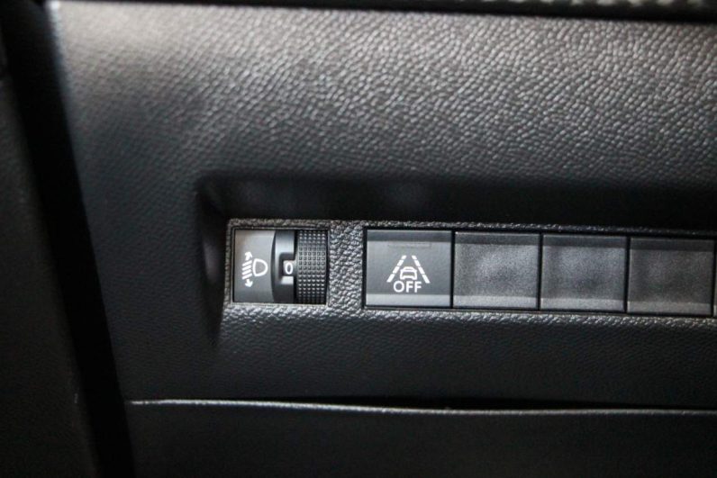 Peugeot 208 1.5 BlueHDi