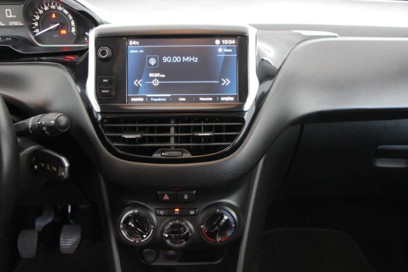 Peugeot 208 1.5 BlueHDi