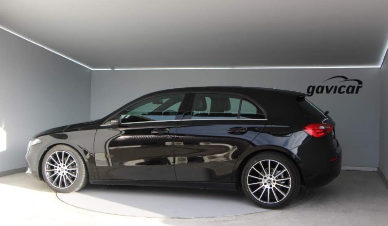 
								Mercedes-Benz A 180d full									