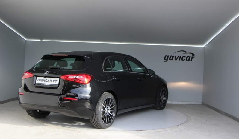 
								Mercedes-Benz A 180d full									