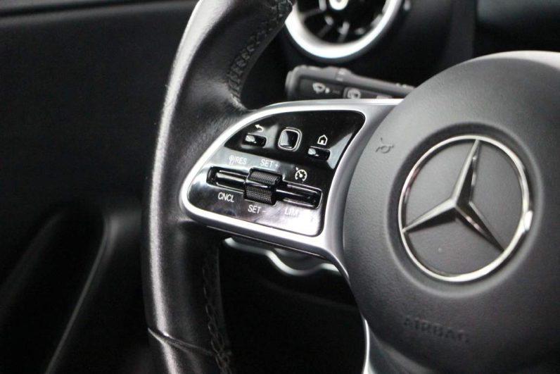 Mercedes-Benz A 180d