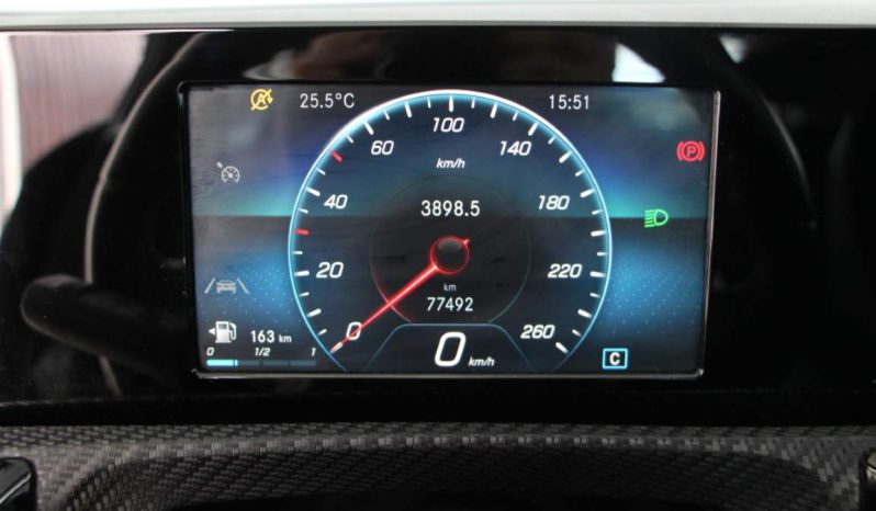 
								Mercedes-Benz A 180d full									