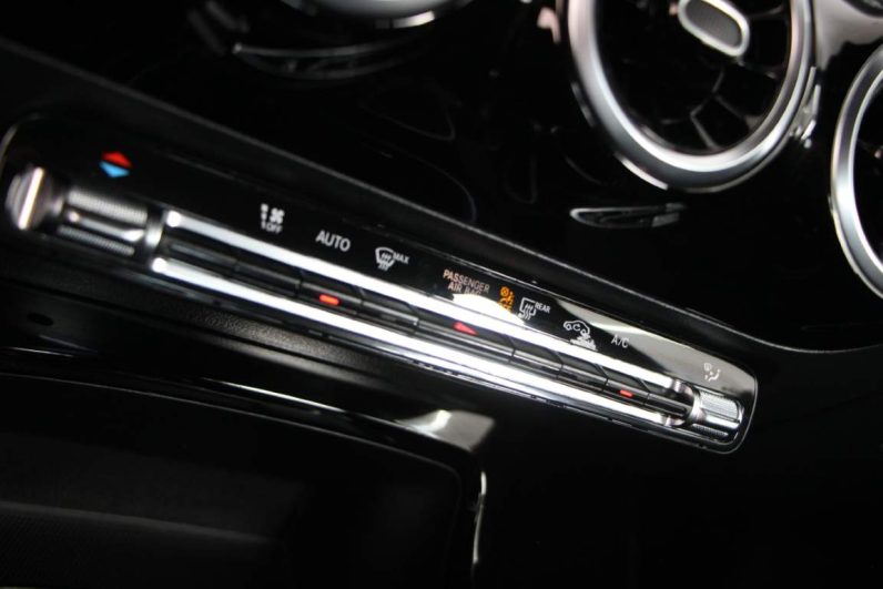 Mercedes-Benz A 180d