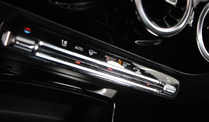 
								Mercedes-Benz A 180d full									