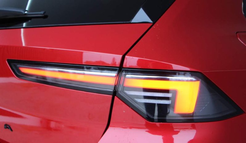 
								Opel Astra 1.2 T full									