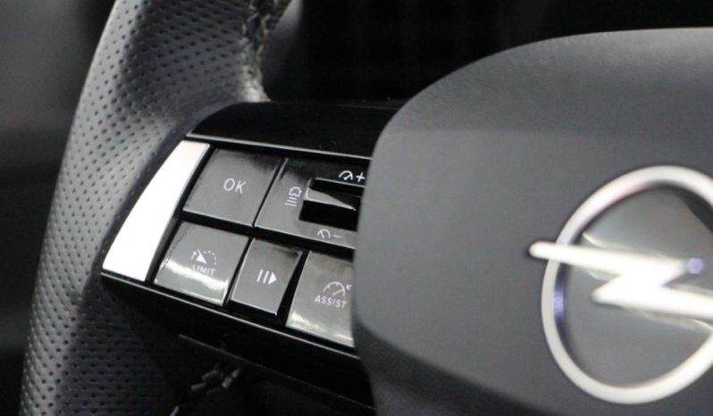 
								Opel Astra 1.2 T full									