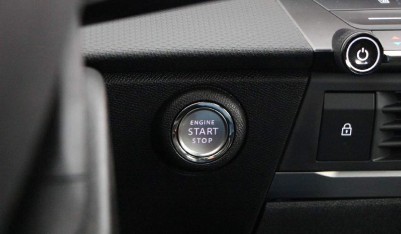 
								Opel Astra 1.2 T full									