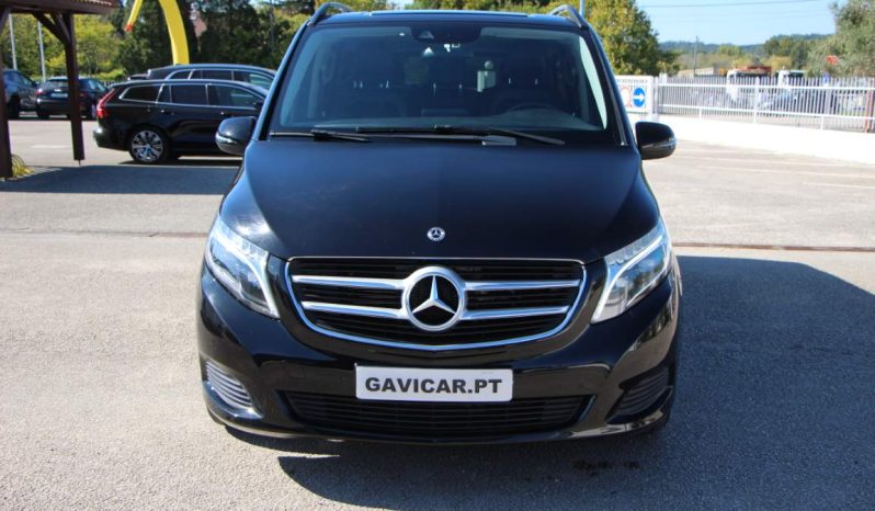 
								Mercedes-Benz V220d full									