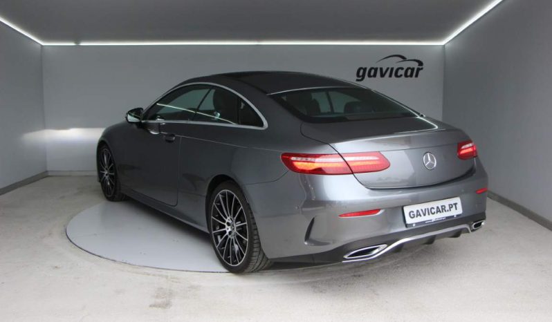 
								Mercedes-Benz E 220d Coupé full									