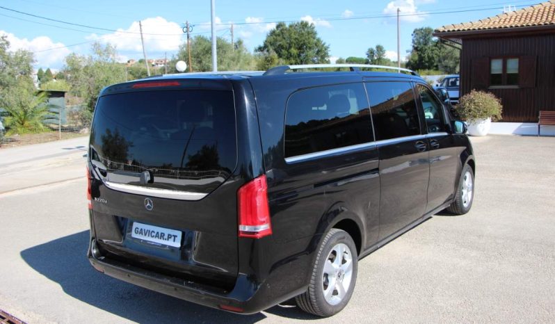 
								Mercedes-Benz V220d full									