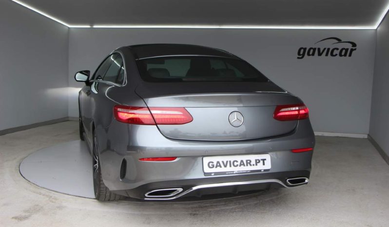 
								Mercedes-Benz E 220d Coupé full									