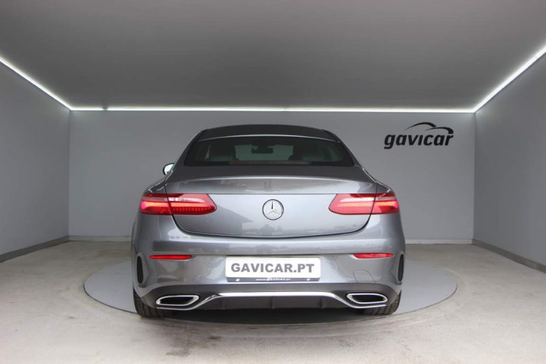 Mercedes-Benz E 220d Coupé