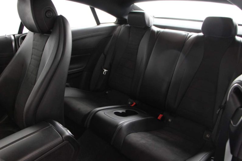 Mercedes-Benz E 220d Coupé