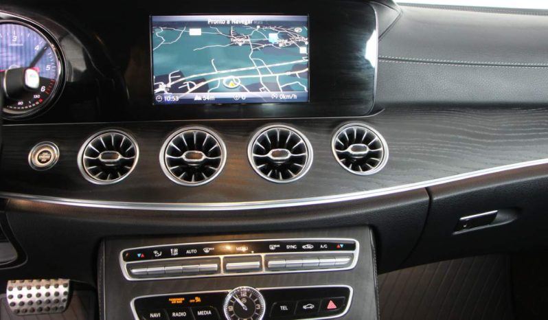 
								Mercedes-Benz E 220d Coupé full									