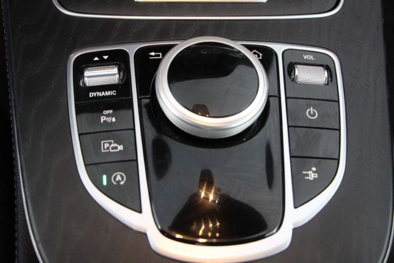 Mercedes-Benz E 220d Coupé