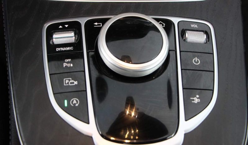 
								Mercedes-Benz E 220d Coupé full									