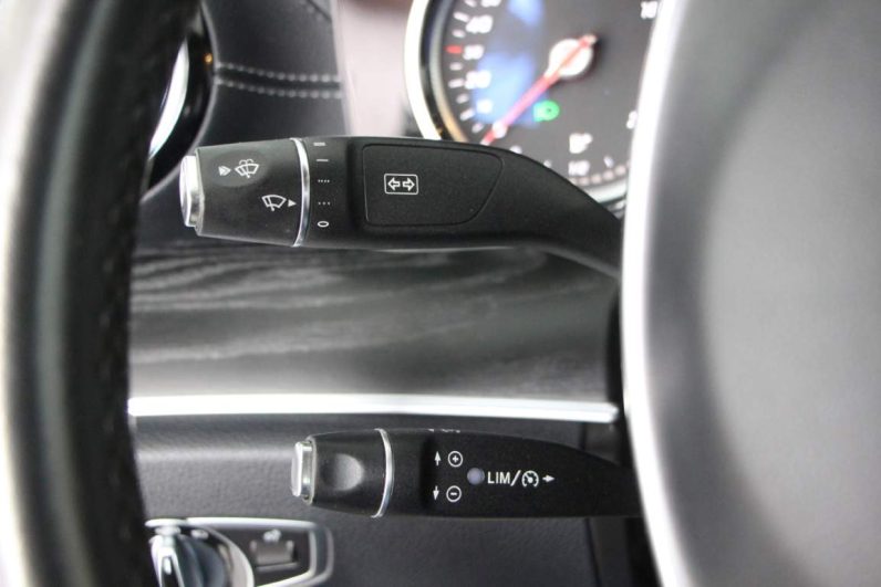 Mercedes-Benz E 220d Coupé