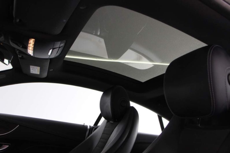 Mercedes-Benz E 220d Coupé