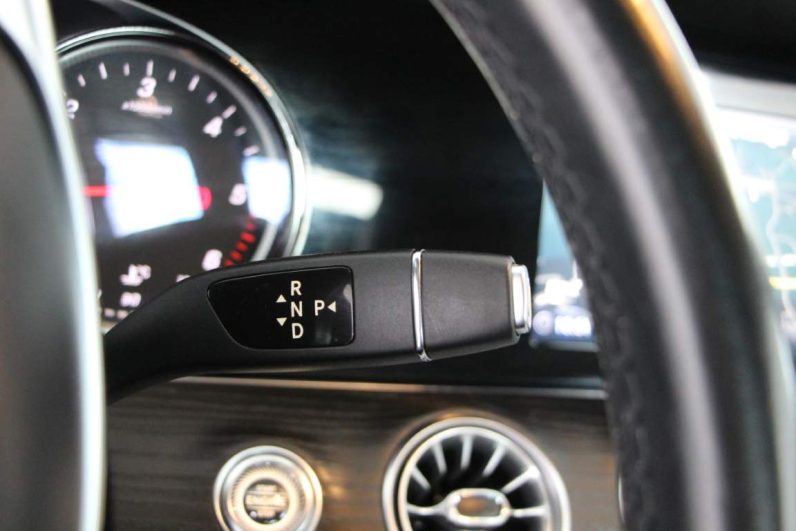 Mercedes-Benz E 220d Coupé