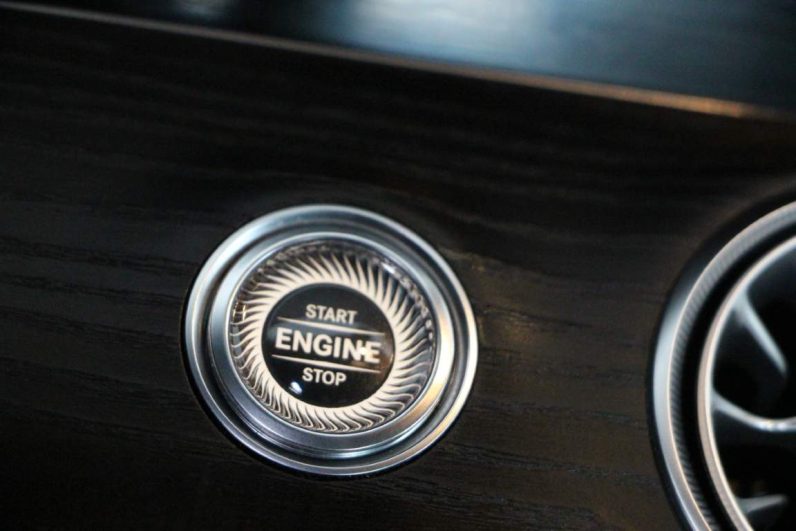 Mercedes-Benz E 220d Coupé