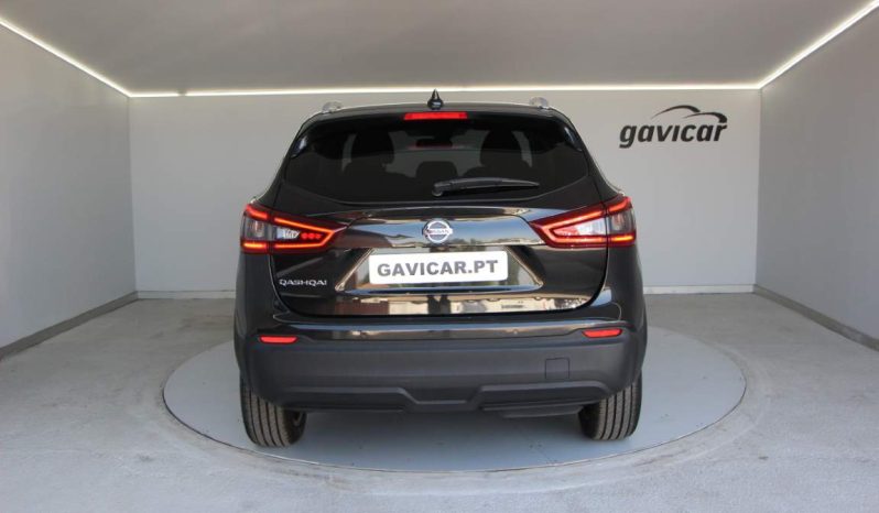 
								Nissan Qashqai 1.5 dCi full									