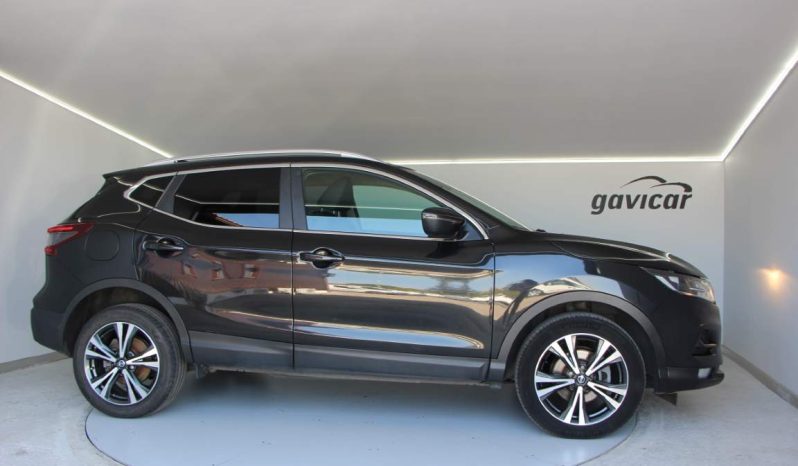 
								Nissan Qashqai 1.5 dCi full									