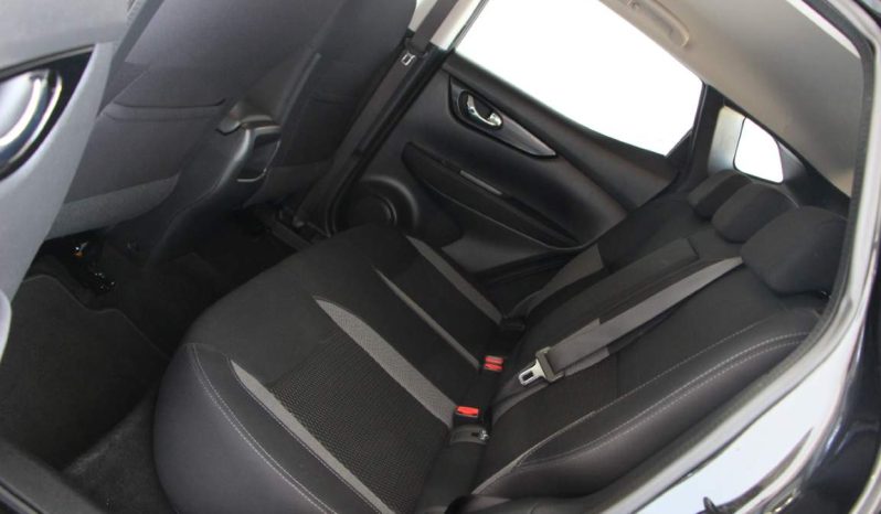 
								Nissan Qashqai 1.5 dCi full									