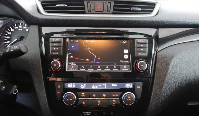 
								Nissan Qashqai 1.5 dCi full									