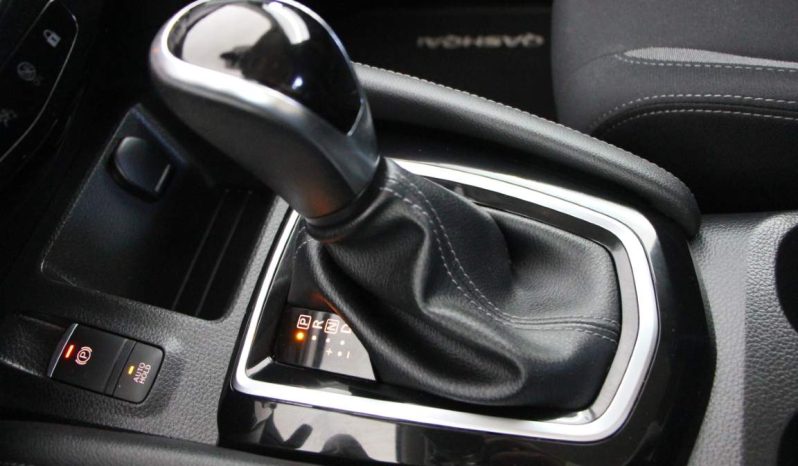 
								Nissan Qashqai 1.5 dCi full									