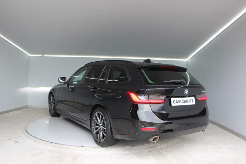 BMW 320e Touring