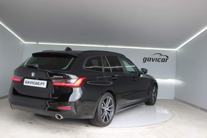 BMW 320e Touring