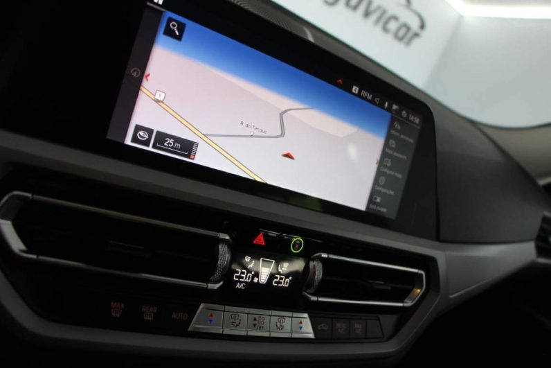BMW 320e Touring