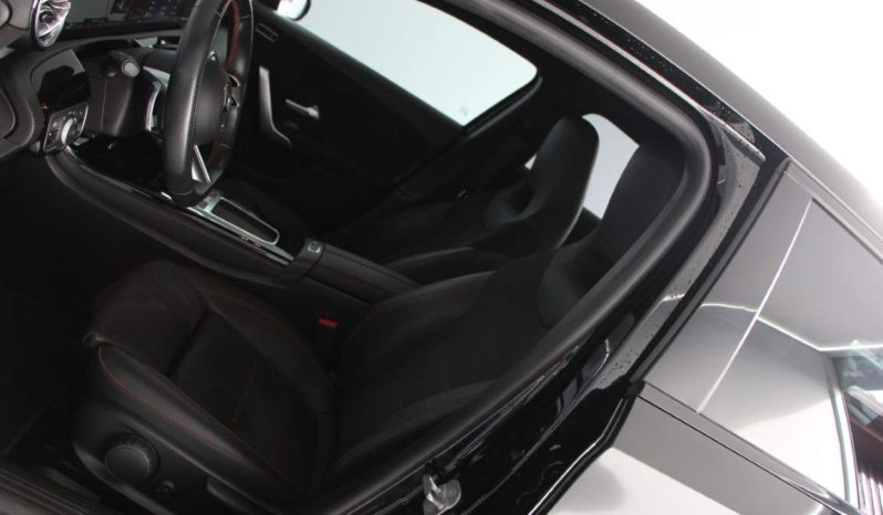 
								Mercedes-Benz A200 full									