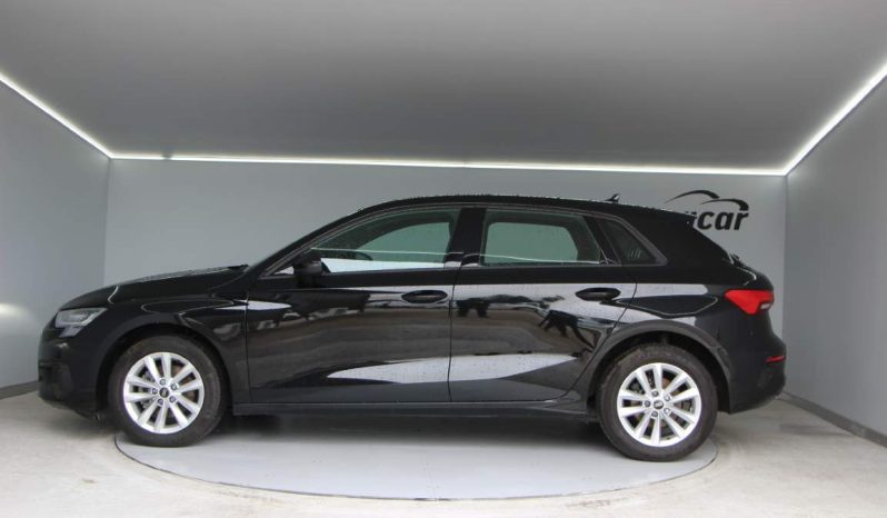 
								Audi A3 Sportback full									
