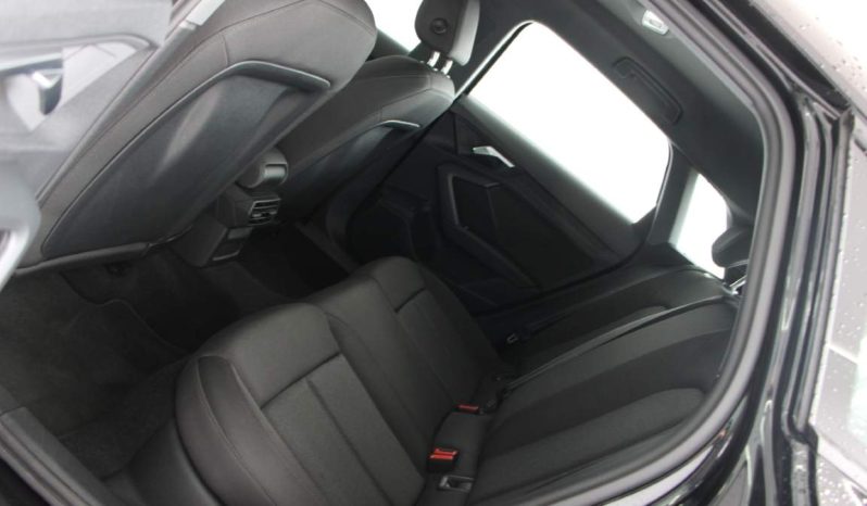 
								Audi A3 Sportback full									