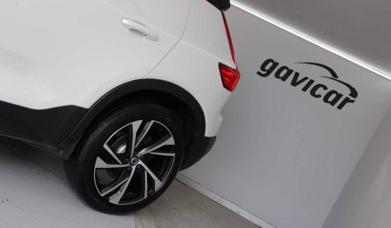 
								Volvo XC40 1.5 T5 full									