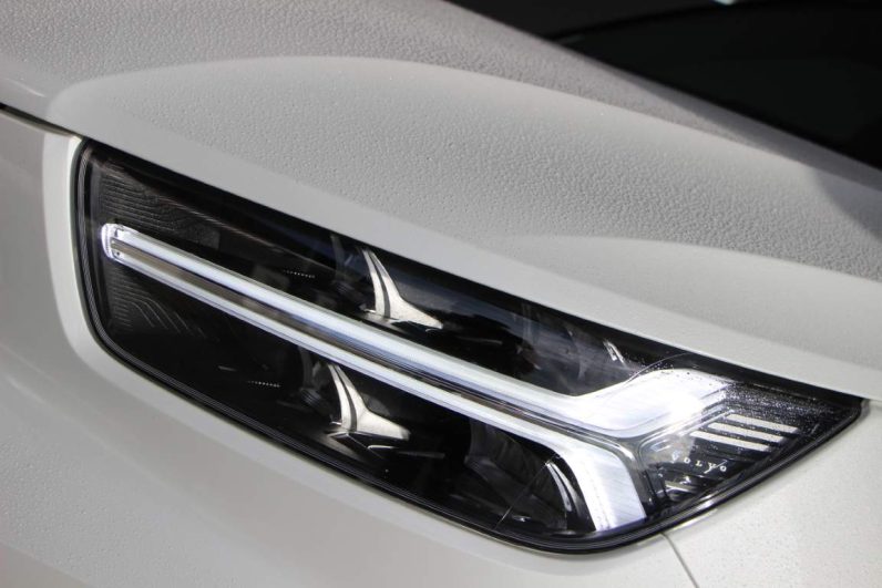 Volvo XC40 1.5 T5