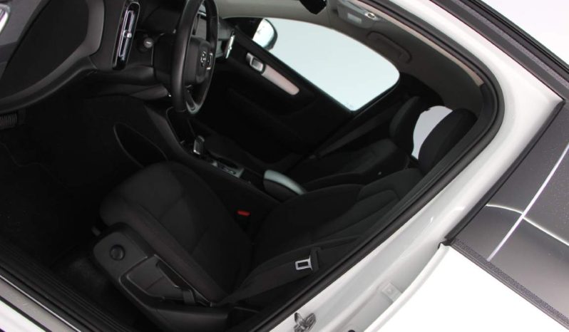 
								Volvo XC40 1.5 T5 full									