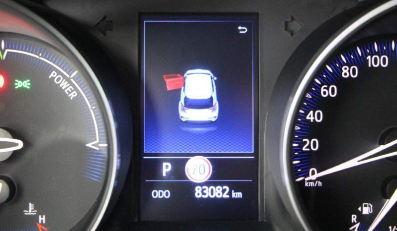 
								Toyota C-HR full									