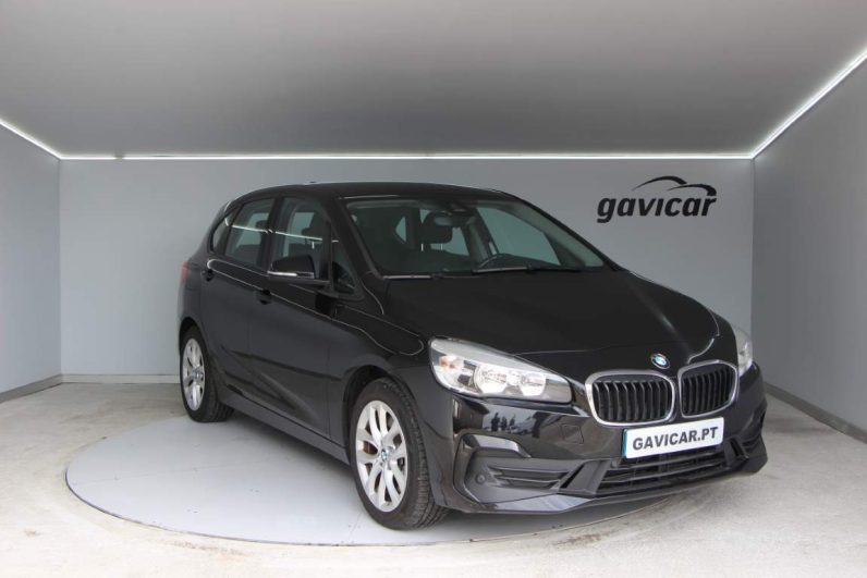 BMW 225xe