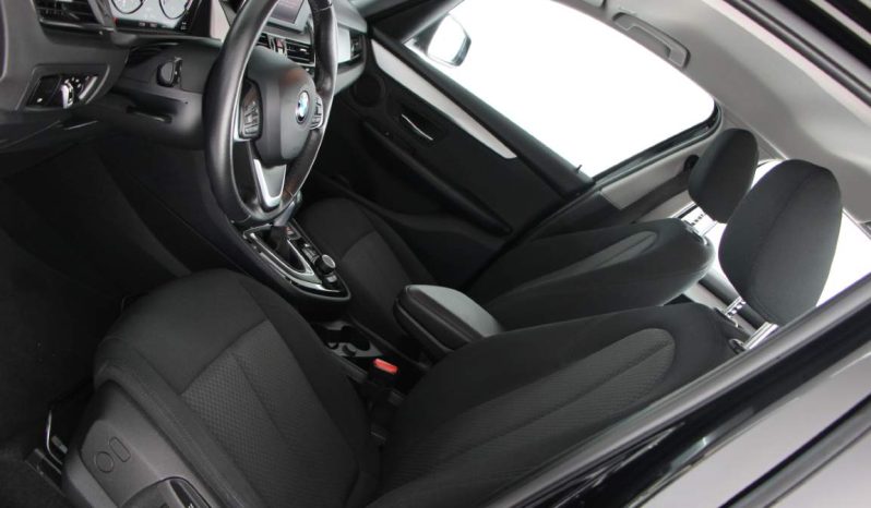 
								BMW 225xe full									