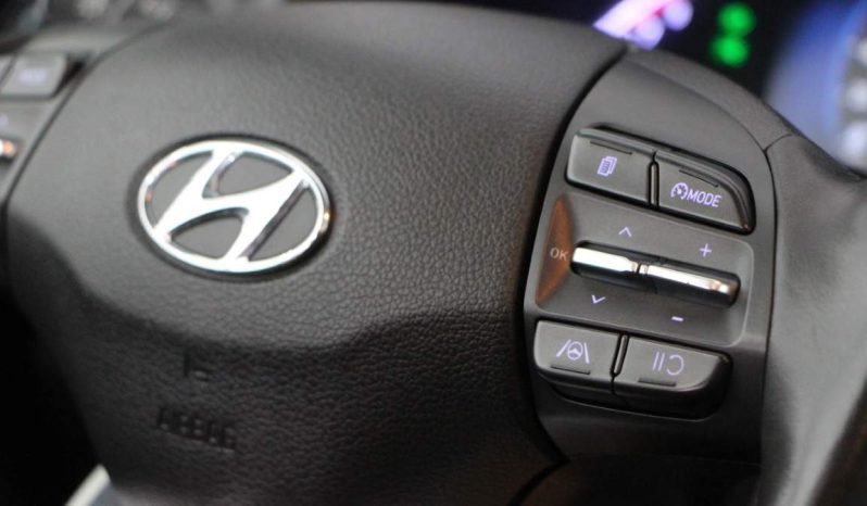 
								Hyundai i30 full									