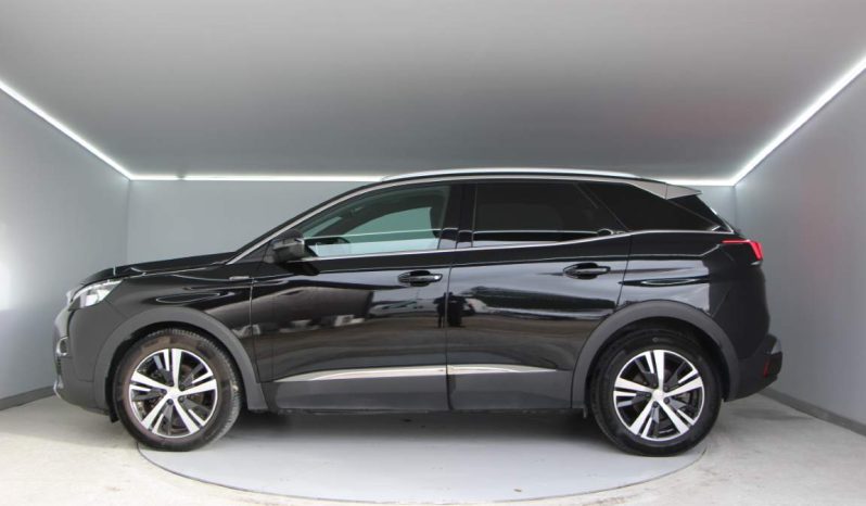 
								Peugeot 3008 full									